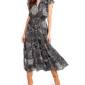 BB DAKOTA by STEVE MADDEN
Mix Degrees Midi Dress Size Large